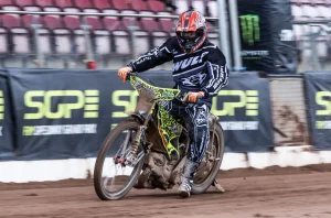 EWC訪談Dan Linfoot