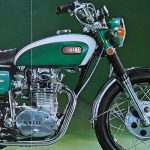 從二行程王者到四行程先鋒,YAMAHA 首款四行程車款 650 XS1 的誕生與傳奇