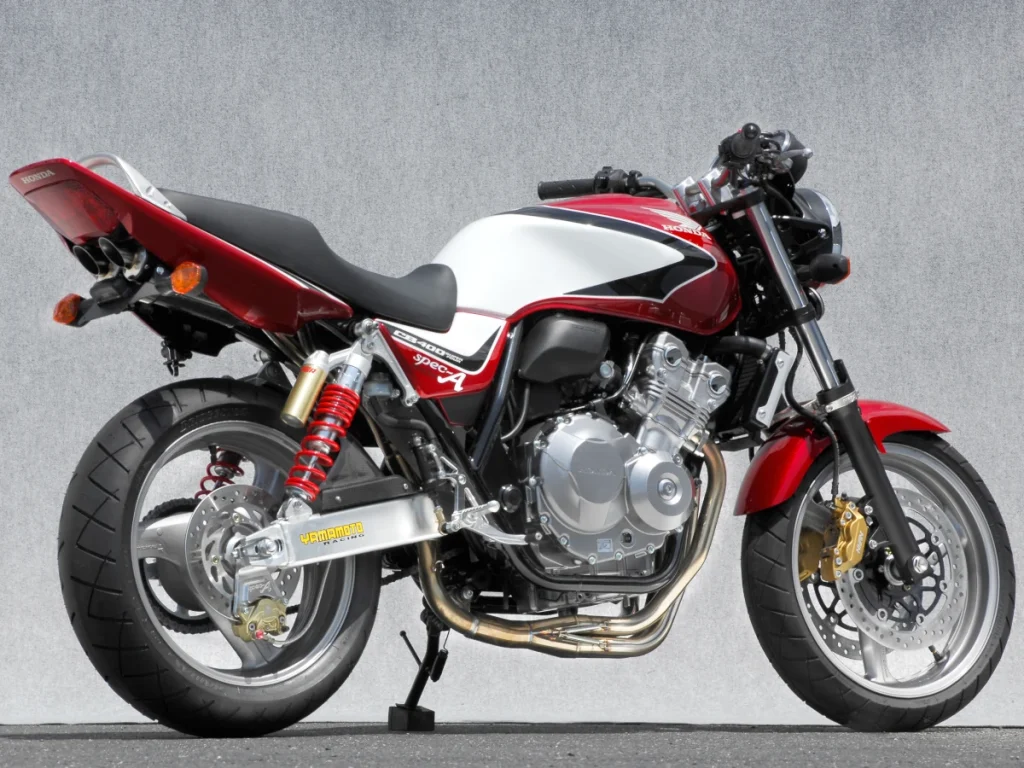 YAMAMOTO RACING 於10多年前推出的「Spec A Premium Edition 全段排氣管」。遺憾的是,目前已經停止生產。