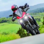 全新2025年款Yamaha Tracer 7迎來徹底改造!從引擎到電控全面革新