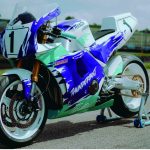 XSR 900三缸复古车摇身一变-1990年代超级跑车重现