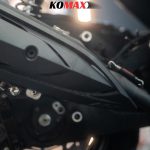 【新品開箱】展開自由之翼:KOMAX SORA 排氣管護蓋