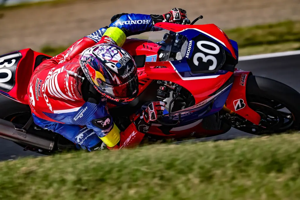 鈴鹿8耐賽前測試,Honda HRC車隊以最快圈速力壓群雄