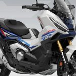 注入 CBR 靈魂!HONDA X-ADV 首次披上經典「HRC 三色」冠軍拉花