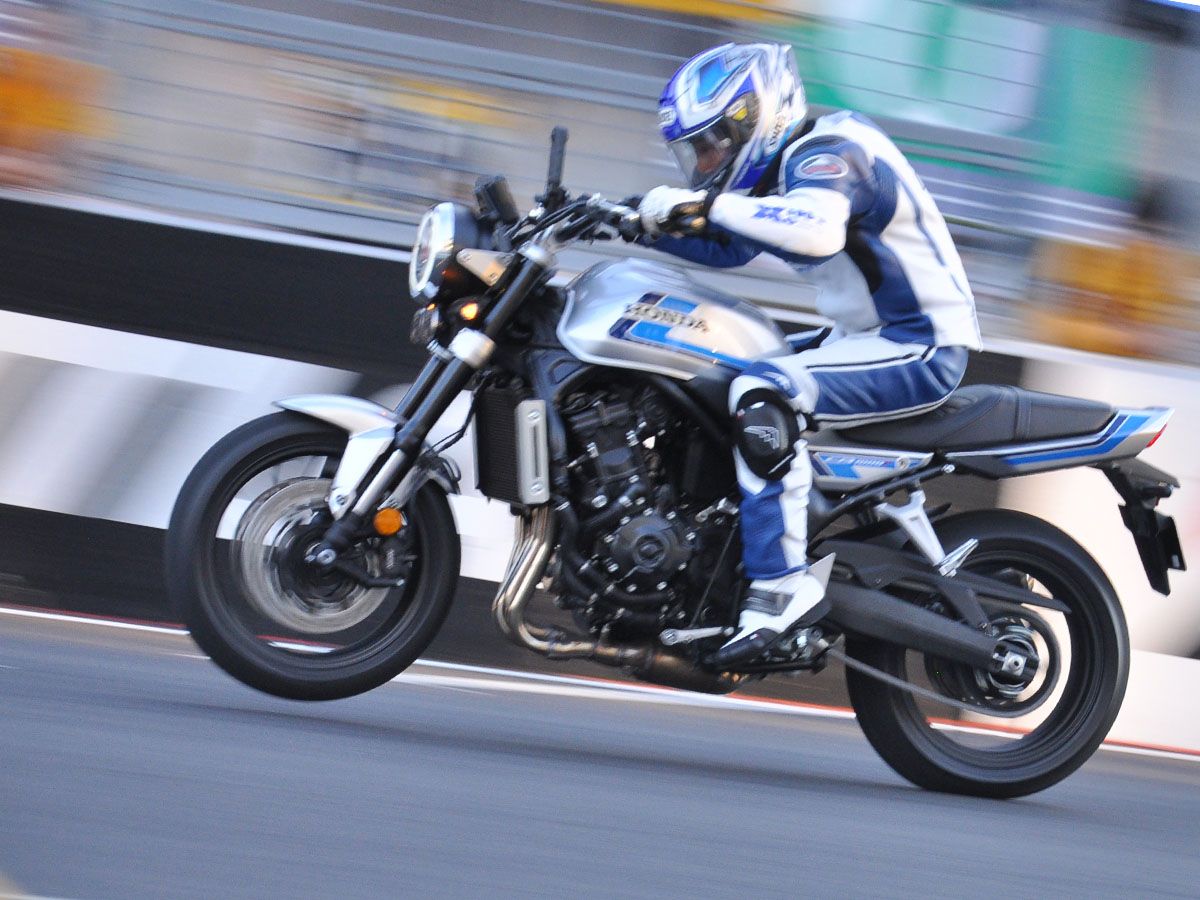 继承 CB1300 丰沛扭力?丸山浩分享 HONDA CB1000F Concept 第一手骑乘感