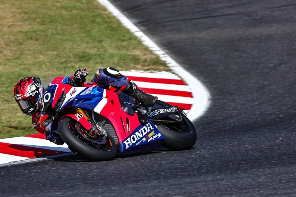 Honda HRC 憑藉快速圈速,在 EWC 鈴鹿站桿位爭奪中保持領先