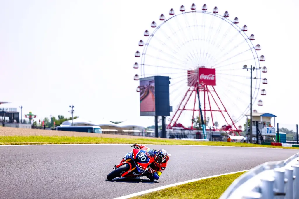 Honda HRC強勢領先EWC鈴鹿站前十決選