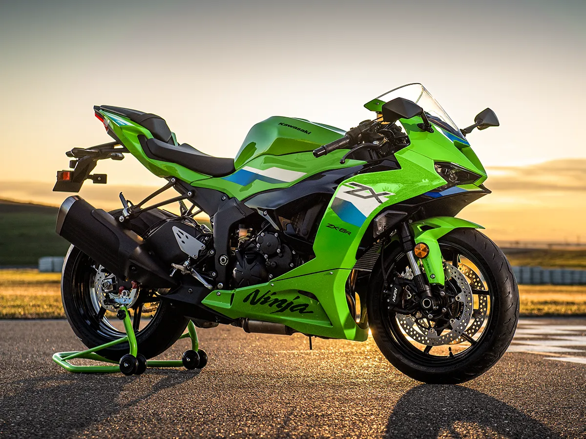 KAWASAKI ZX-6R 導入語音聲控!2026 年式新增導航功能,科技感再升級