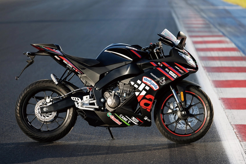 Aprilia推出RS 125 GP複製品，靈感來自品牌的獲勝原型