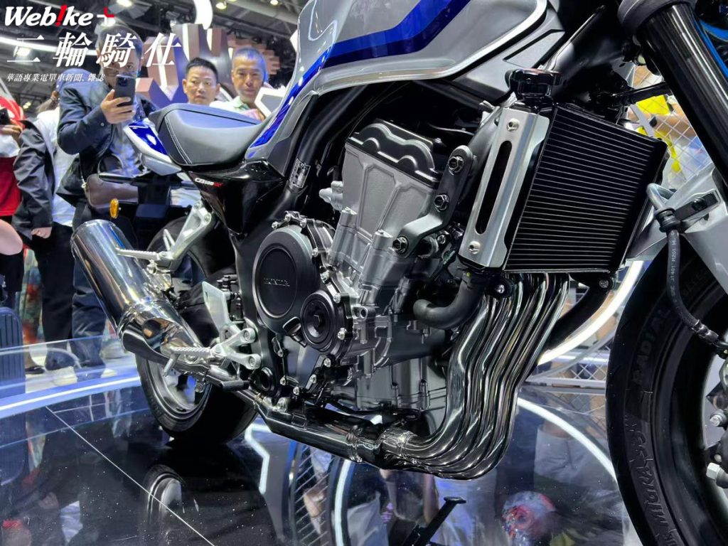 全新設計的500CC 4缸引擎