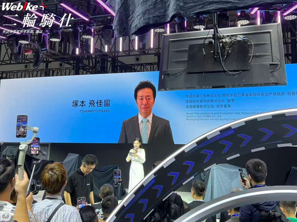 現場也分享了本田摩托車技術總監塚本光 (Hikaru Tsukamoto) 的評論