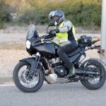 Royal Enfield新款双缸Himalayan 750历奇车曝光
