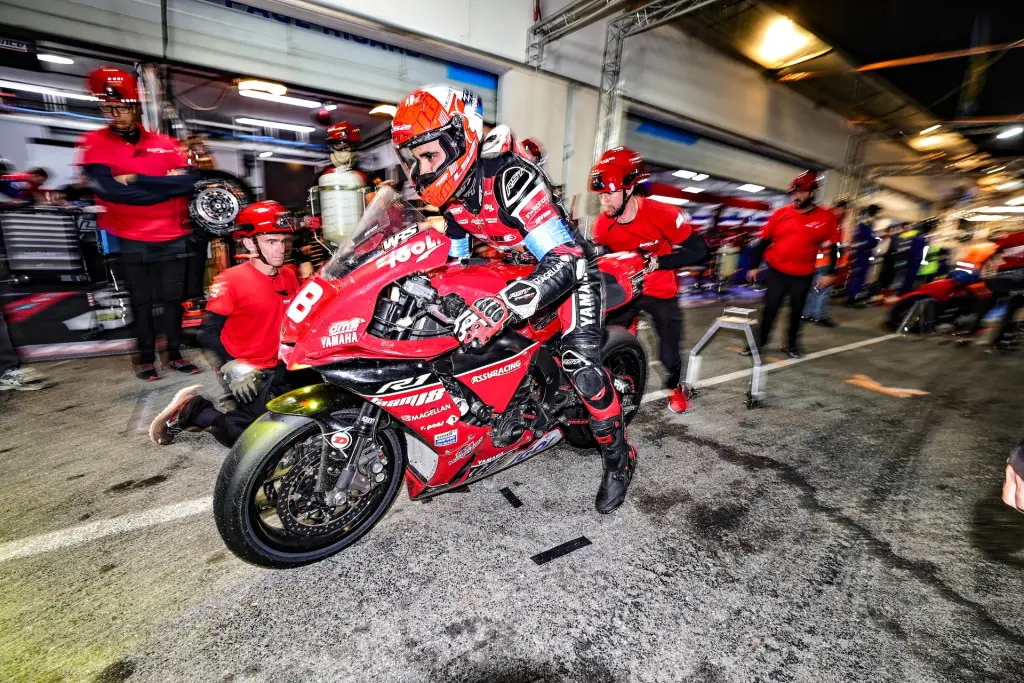 EWC Superstock車隊Team 18奮戰奪第四