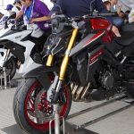 SUZUKI GSX-S1000 2026 新色曝光!睽違8年「糖果紅」復活,日本活動實車公開