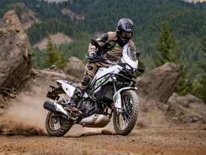 KAWASAKI KLE500 復活!闊別多年,經典探險車全新姿態回歸劍指中量級 ADV 市場!