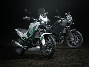 KAWASAKI KLE500 复活!阔别多年,经典探险车全新姿态回归剑指中量级 ADV 市场!