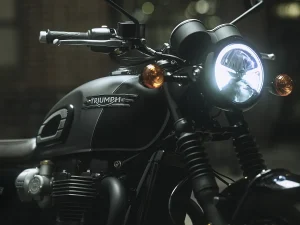 TRIUMPH BONNEVILLE & SCRAMBLER 2026 年式同步發表|SCRAMBLER  900 大改款最受矚目