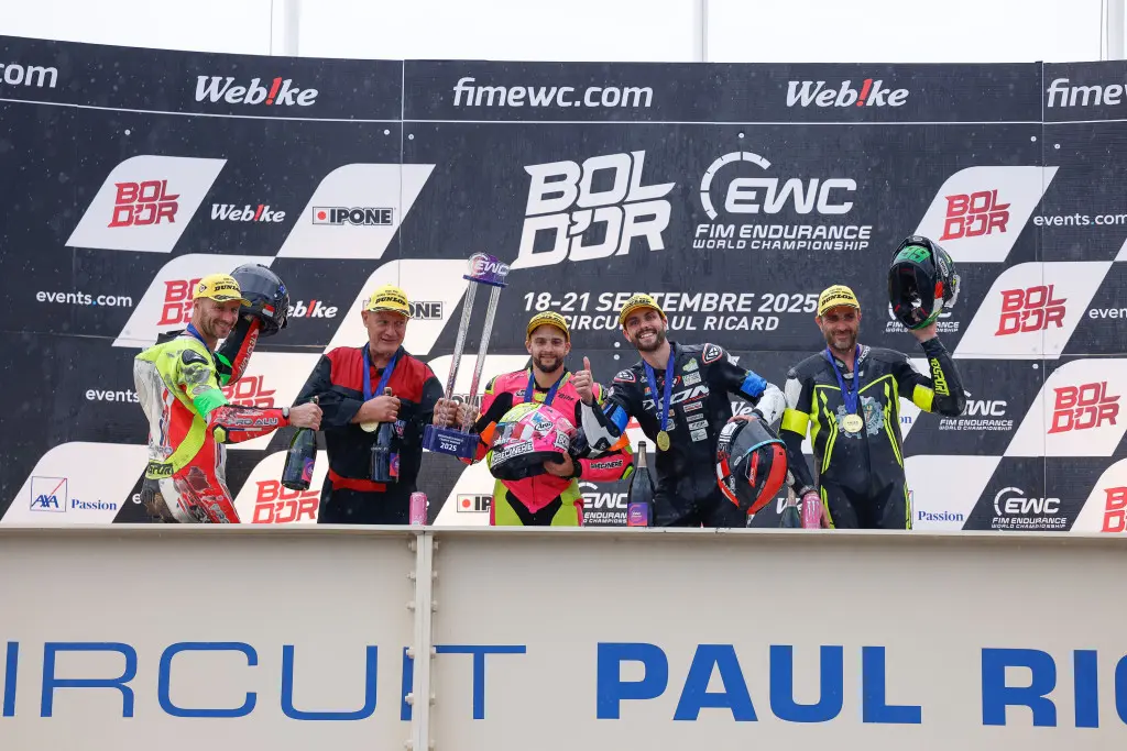 Team Moto Ain 奪得 EWC 波爾多24耐 Production 組別勝利,ARTEC 則拿下首屆冠軍獎盃