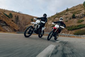 Stark Future宣佈電動公路電單車計劃，將在各方面擊敗汽油競爭對手