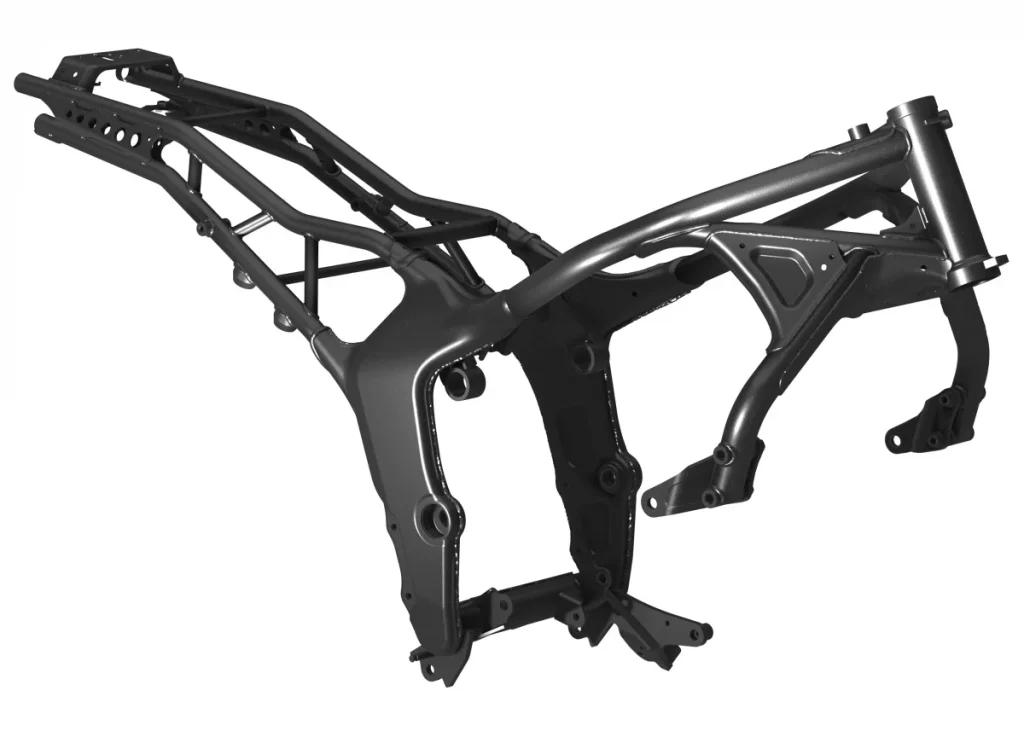 CB 車架強調足夠的剛性以及只有鋼材才能提供的靈活性