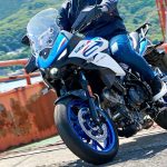 SUZUKI 米蘭車展震撼彈！SV-7GX 登場，經典 V-Twin 引擎導入 S.I.R.S. 電控！