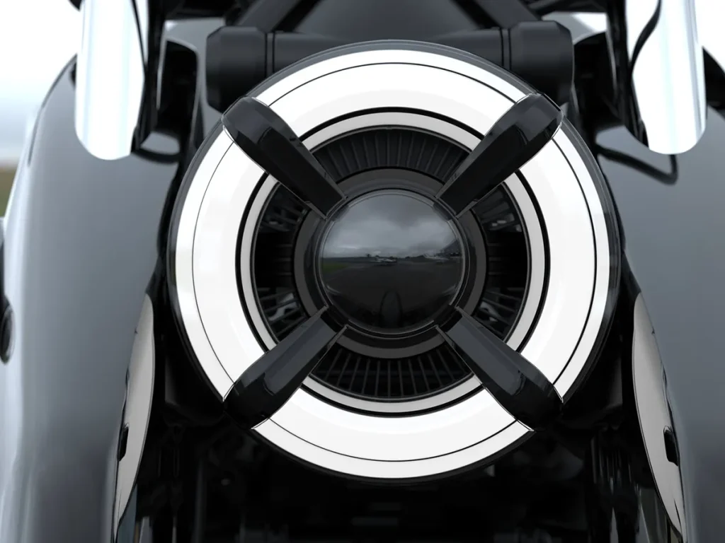 車頭燈的設計靈感來自飛機，從正面看，車頭燈呈現出螺旋槳的造型