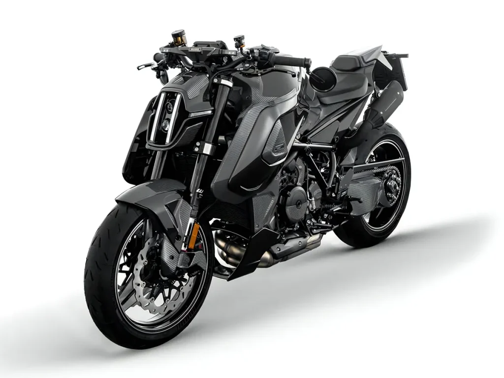 披上 BRABUS 獨家的「Midnight Veil(午夜面紗)」塗裝的「BRABUS 1400 R SIGNATURE EDITION」,氣勢凌人。