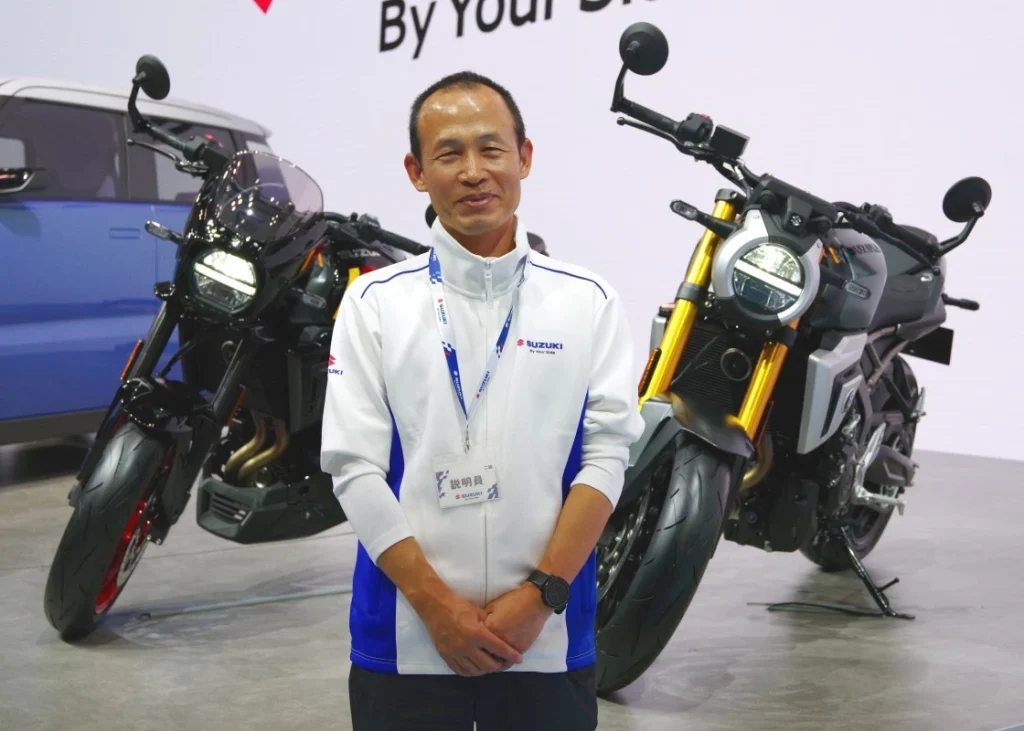 我們訪問了鈴木公司的開發經理加藤幸雄,他同時也是 DR-Z4S/SM 的總工程師