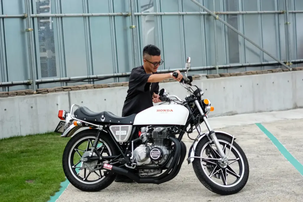 MASA 先生与他的爱车ヨンフォア CB400FOUR！