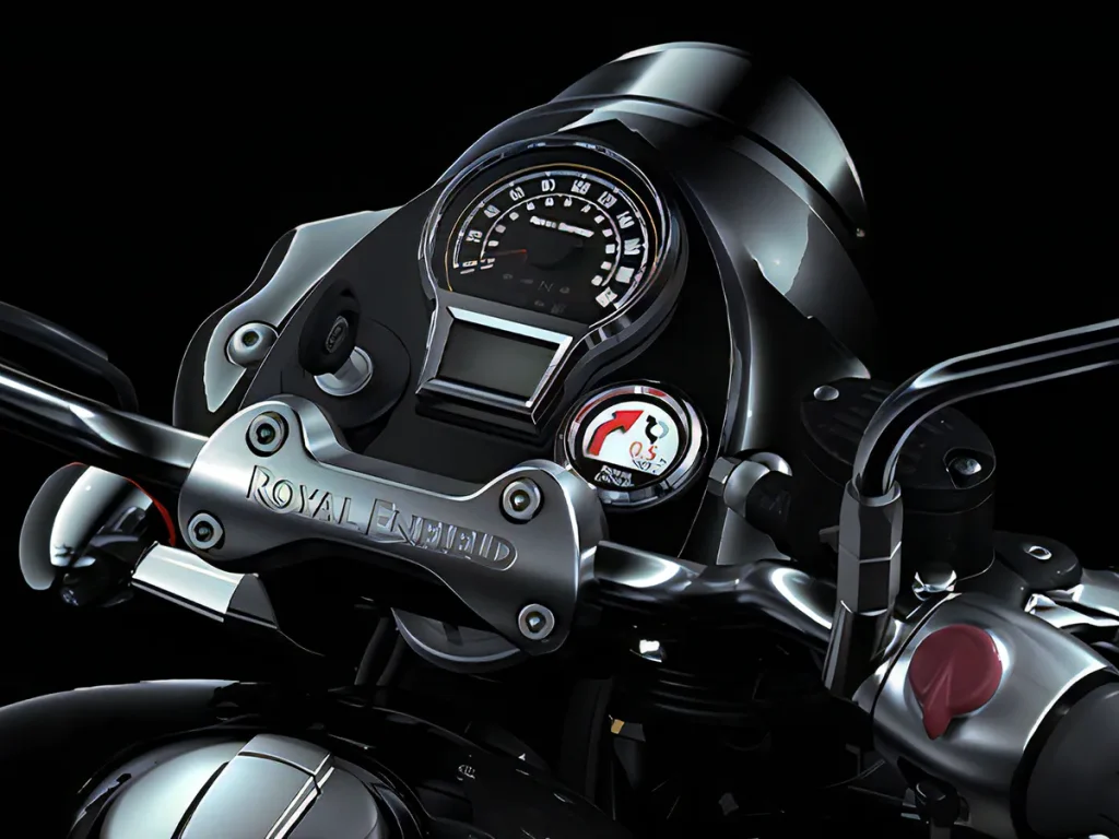 仪表以指针为主,右下加入支援 Tripper 导航的小型液晶萤幕,兼具复古视觉与现代实用性。