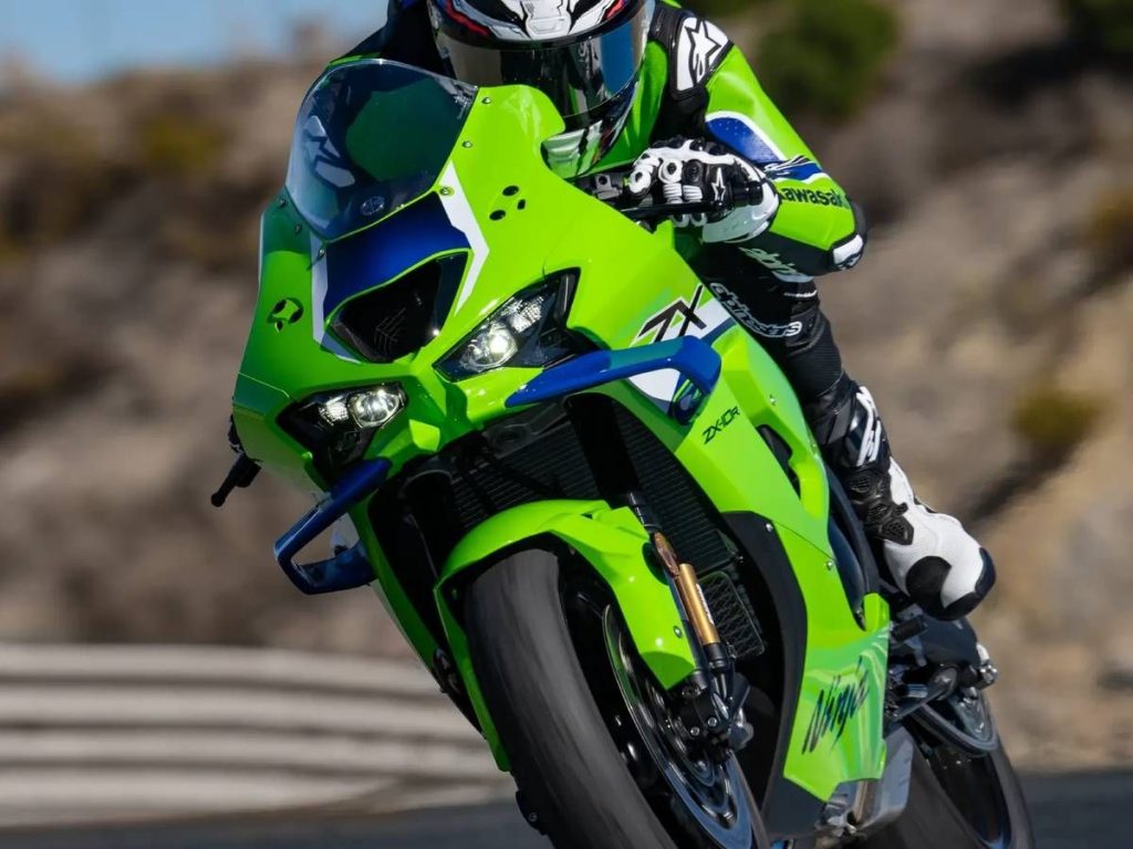 新款 2026 年 ZX-10R 已在北美和欧洲发布
