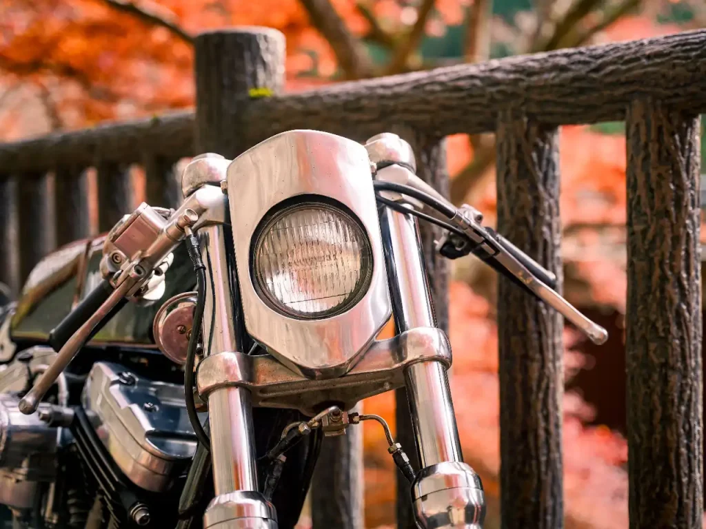 稱為「鐵面罩」的前整流罩冷酷造型是其最大特色 Photo by @daigo_1200s