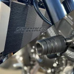 STRIKER 推出 HONDA CB1000F 专用防护配件｜防倒球＆水箱护网正式登场