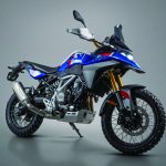 BMW在首次展示概念车仅一年后，便正式发表量产版F450GS历奇车款