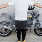 贴起来像透明涂装？Webike 实测摩托车保护膜 Echelon PPF 自行施工完整记录