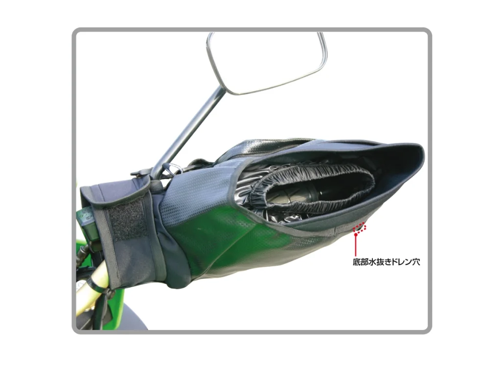 手腕入口处宽度适中,不易产生卡手,这点可说是优势之一。