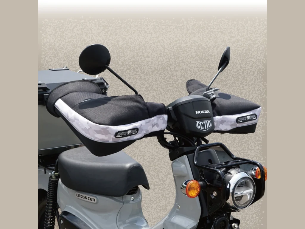 即使像 Cross Cub 这样的小型车款,安装起来的比例也非常协调。