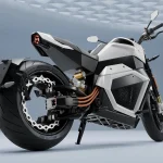 Verge 发表搭载全固态电池的电动重机：5 分钟快充 300 公里、最远 600 公里续航，后轮 Donut 马达成亮点