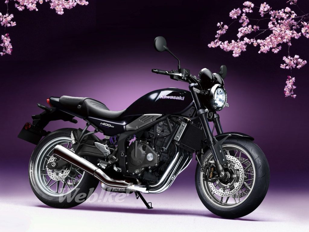 【Z400RS・IMAGE CG】由於以Zephyr為主題，背景也嘗試採用與Zephyr型錄照片相同的「櫻花」作點綴。各位覺得如何呢？