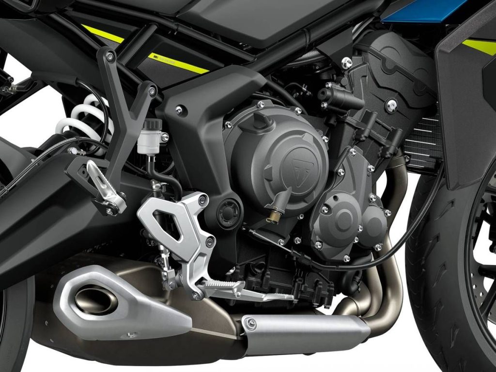 660cc 三缸引擎可输出 95PS / 11250rpm，较前代大幅增加了 14PS。