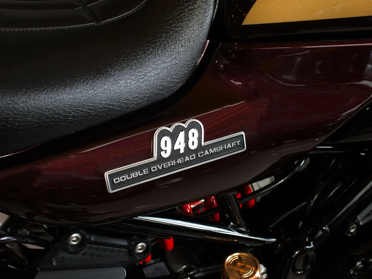 Z900RS 改装魂：找回被舍弃的 48cc！ARCHI“948”DOHC 专属铭牌质感登场