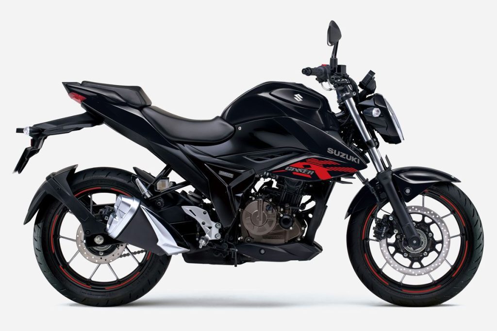 SUZUKI Gixxer 250 玻璃閃亮黑