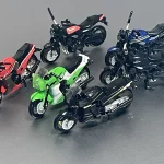 【开箱】Toys Cabin 1/64 Kawasaki Z900RS & GPZ900R Ninja 扭蛋：全套 6 款实测，重机迷必收的模型吊饰钥匙圈！