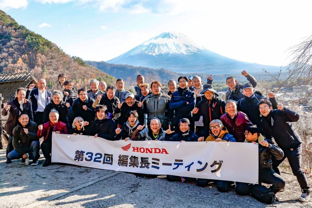 本次试驾是在 Honda 长年举办的“总编辑会议”进行。包含本部长、HMJ 社长等首脑阵容均出席，是媒体深入了解开发理念的珍贵机会。