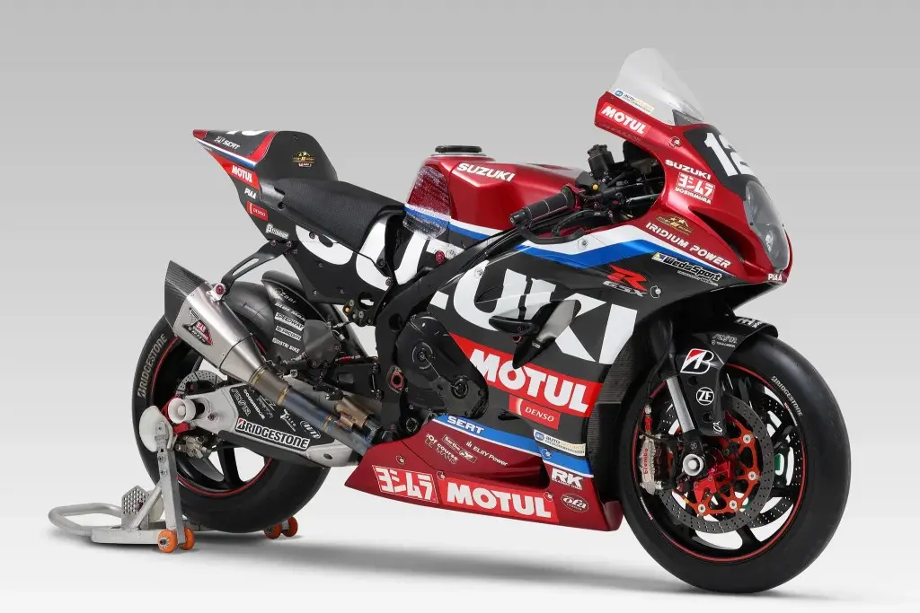 Yoshimura SERT Motul 在 2025 年 FIM EWC 赛季中展现了强大的竞争力和稳定的表现