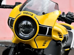 Yamaha XSR900 經典黃蜂賽車花紋現身！US Inter Color 原廠外裝套件【2026大阪車展首發】