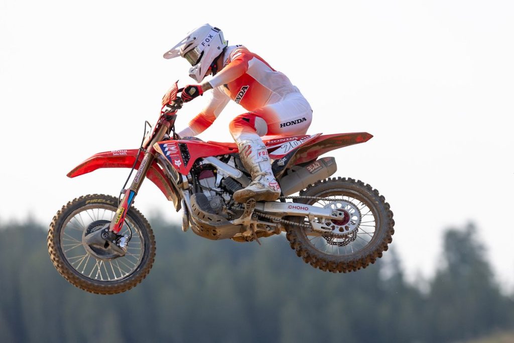 MXGP Honda 厂队官方赞助商 CHOHO 竞赛级链条 CRF450RW 采用