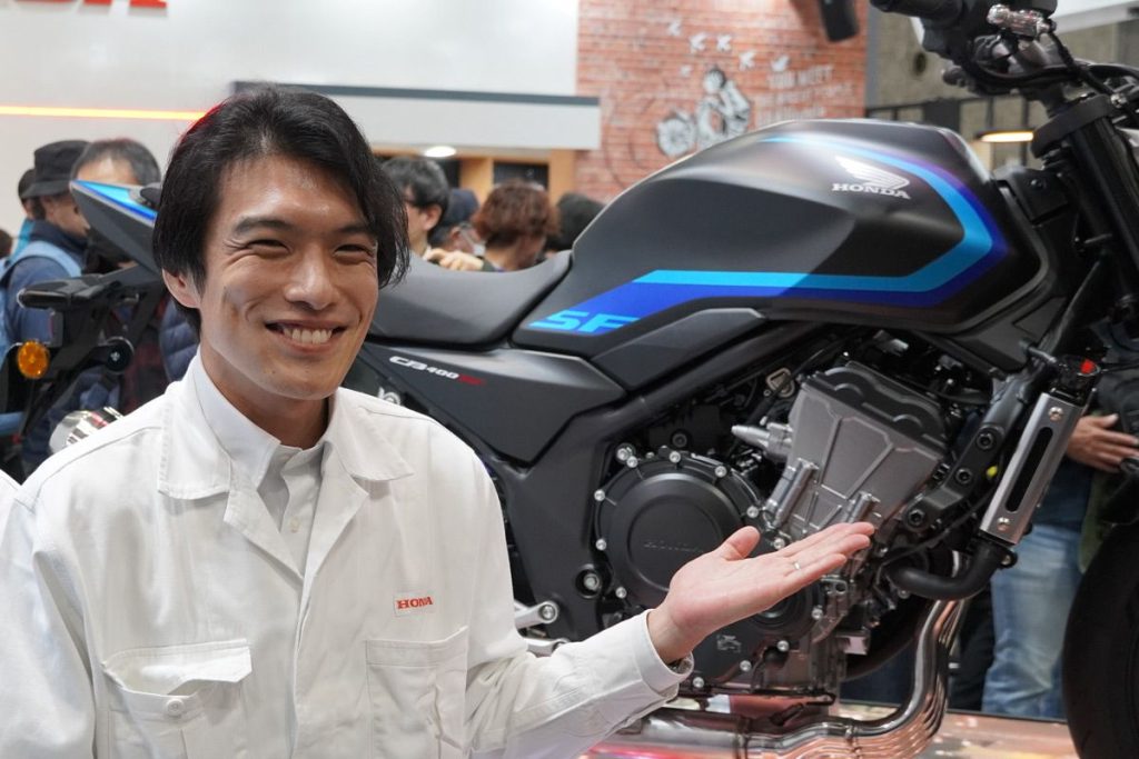 CB400SF/CBR400R FOUR 專案負責人 中村拓郎先生。