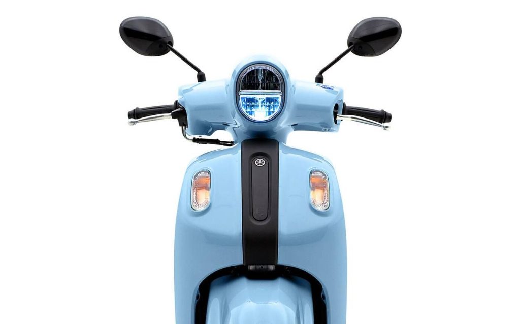 雖然是經典復古風格，但配備橢圓形頭燈與儀錶板的獨特個性值得注目。