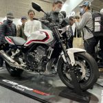 【速报】Honda 展区焦点全在新型 CB400SF / CBR400R FOUR！竟然还有白色版 CB 现身！？【2026大阪摩托车展】